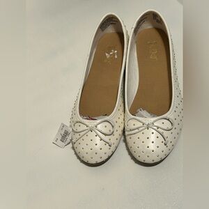 Elegant White Studded Ballet Flats